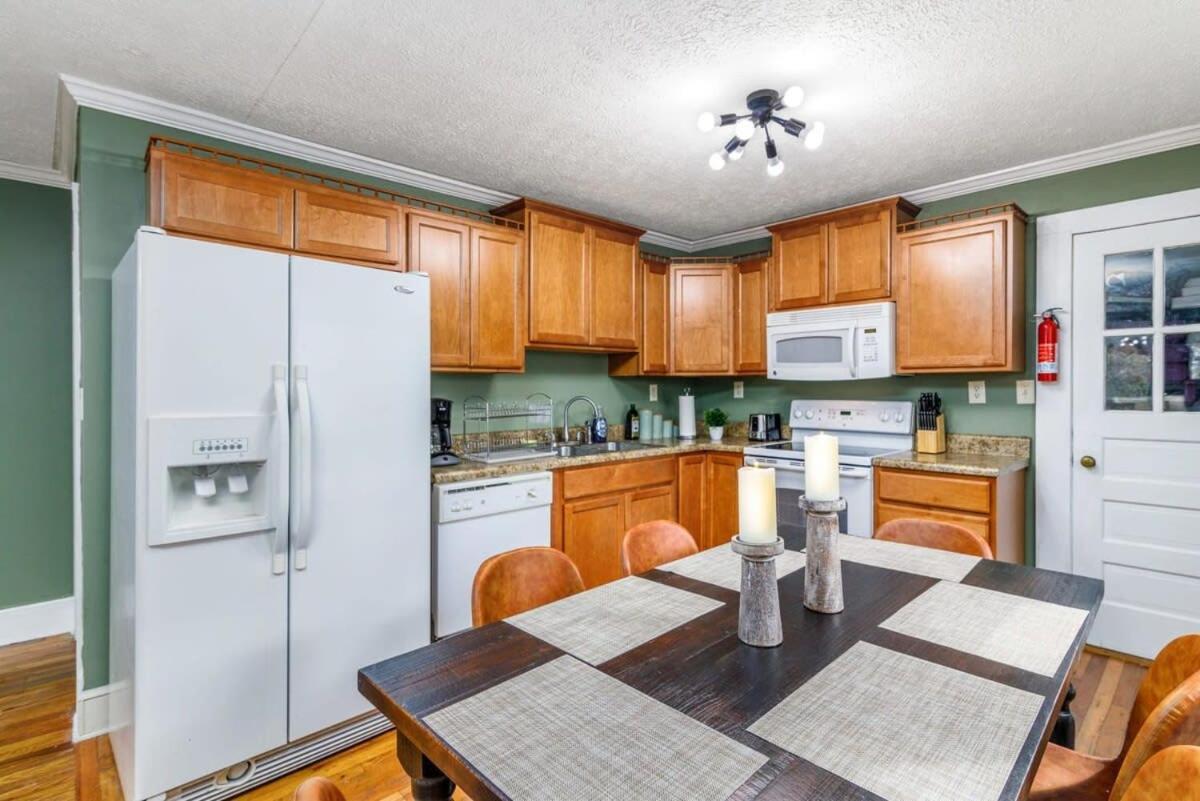 New River Gorge Cottage W Hot Tub, Fire Pit, Grill أوك هيل المظهر الخارجي الصورة
